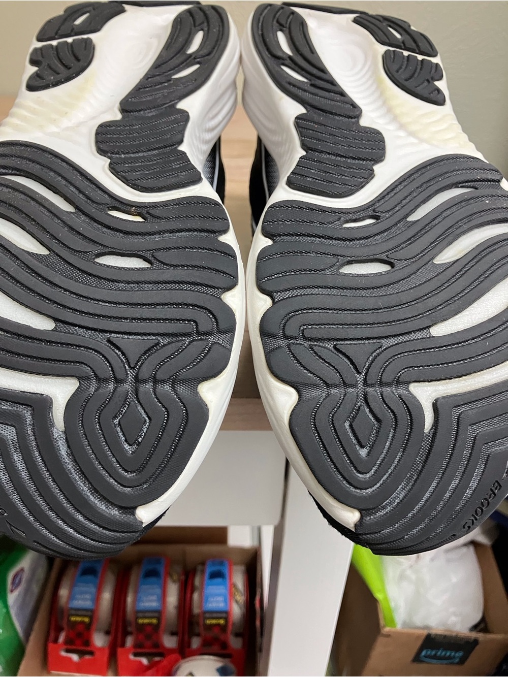 Brooks Black and White Women's Running Sneakers - Picture 10 of 14